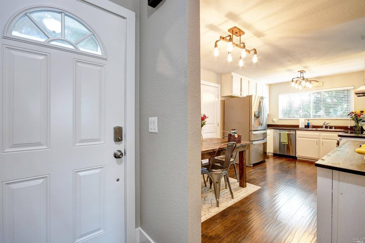 Dixon, CA 95620,615 DEVONSHIRE DR