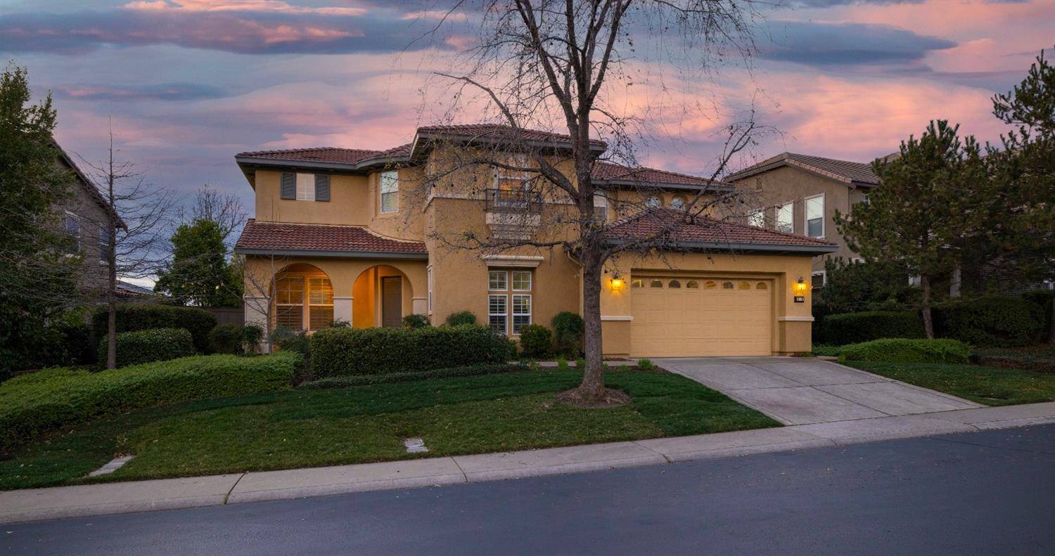 El Dorado Hills, CA 95762,4930 Village Green DR