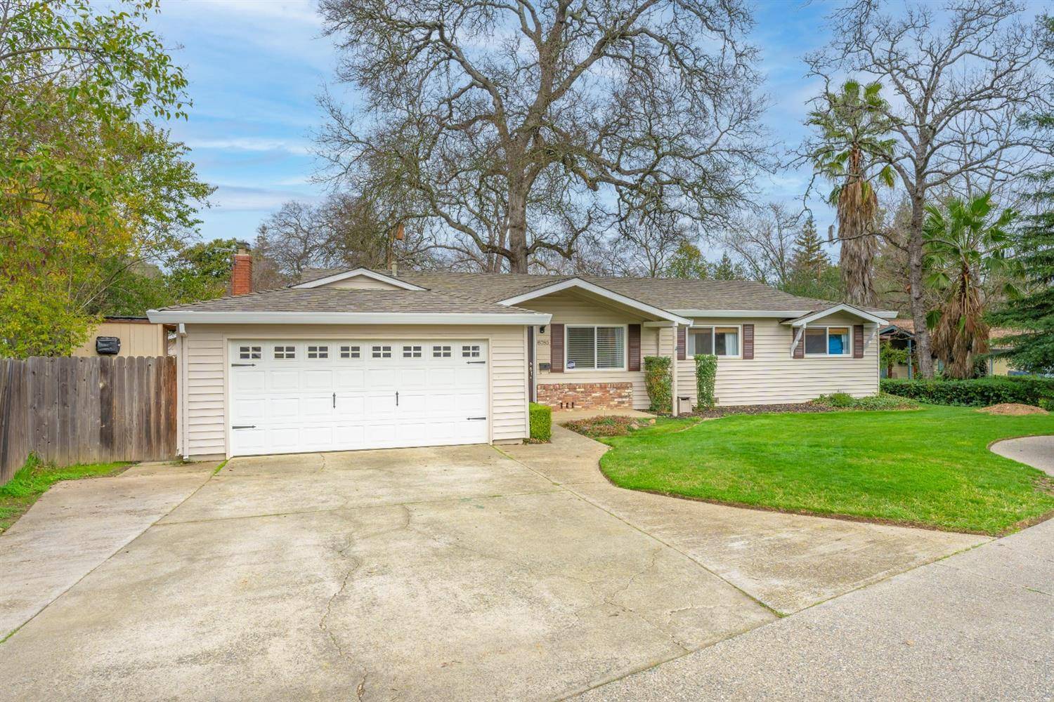 Fair Oaks, CA 95628,8785 Mohawk WAY