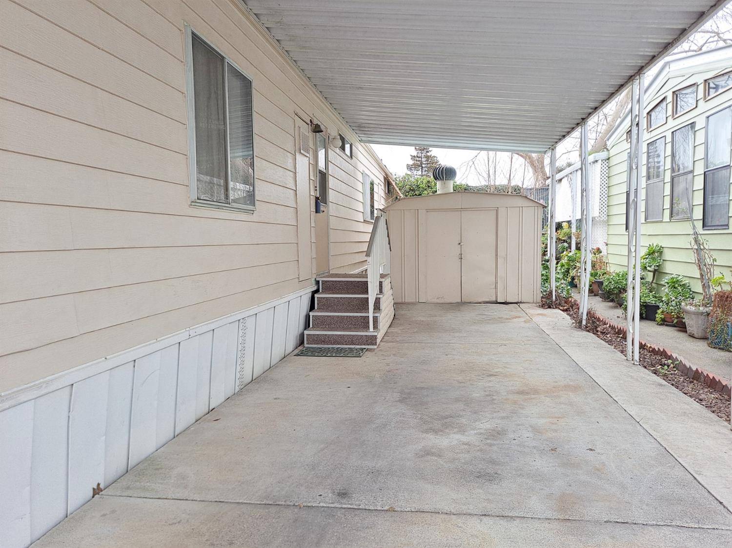 Woodland, CA 95776,128 Leisureville CIR