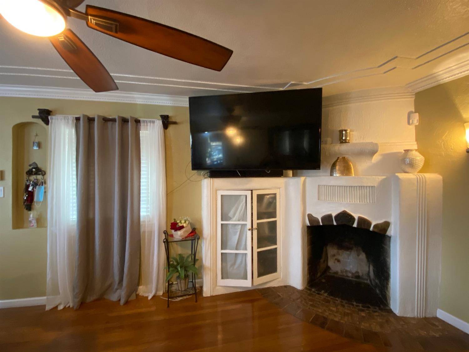 San Jose, CA 95125,1525 Keesling AVE