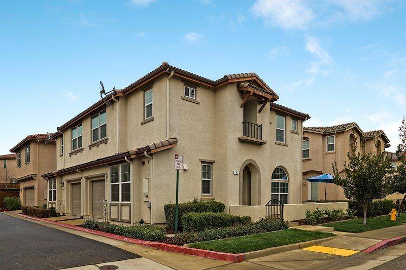 Folsom, CA 95630,192 Barnhill DR