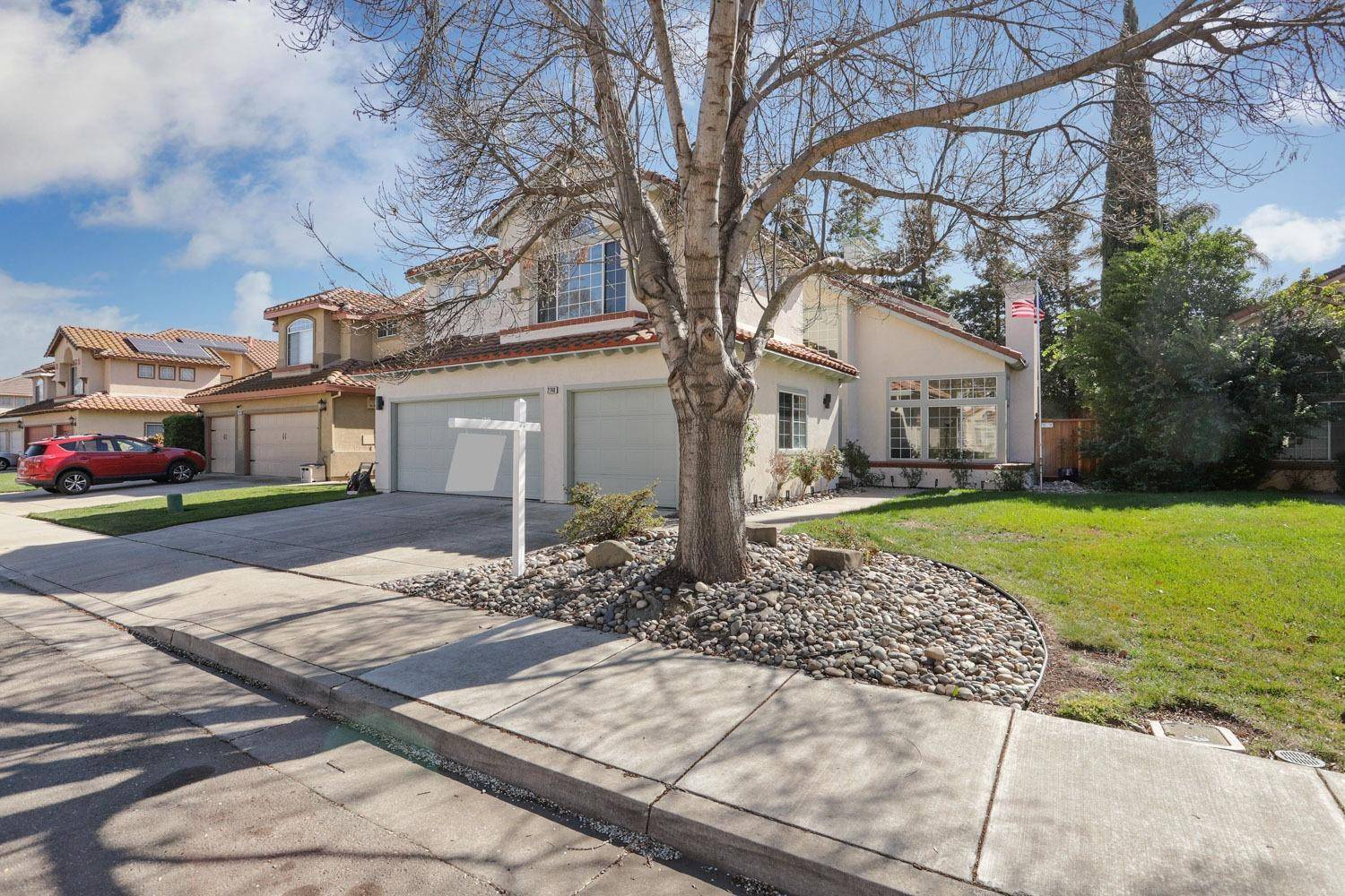 Tracy, CA 95377,2140 Seville DR