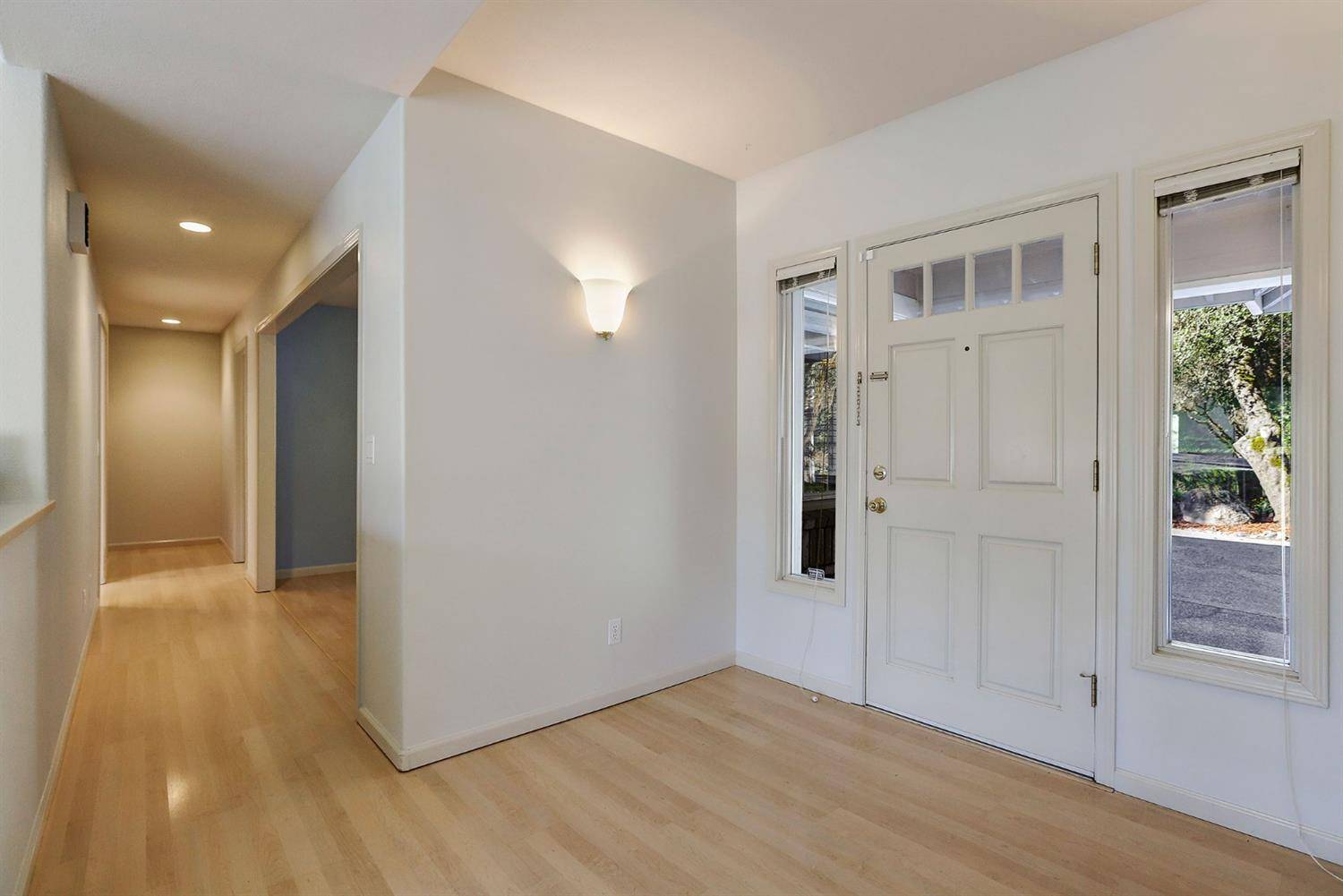 Penn Valley, CA 95946,19098 Lake Forest DR