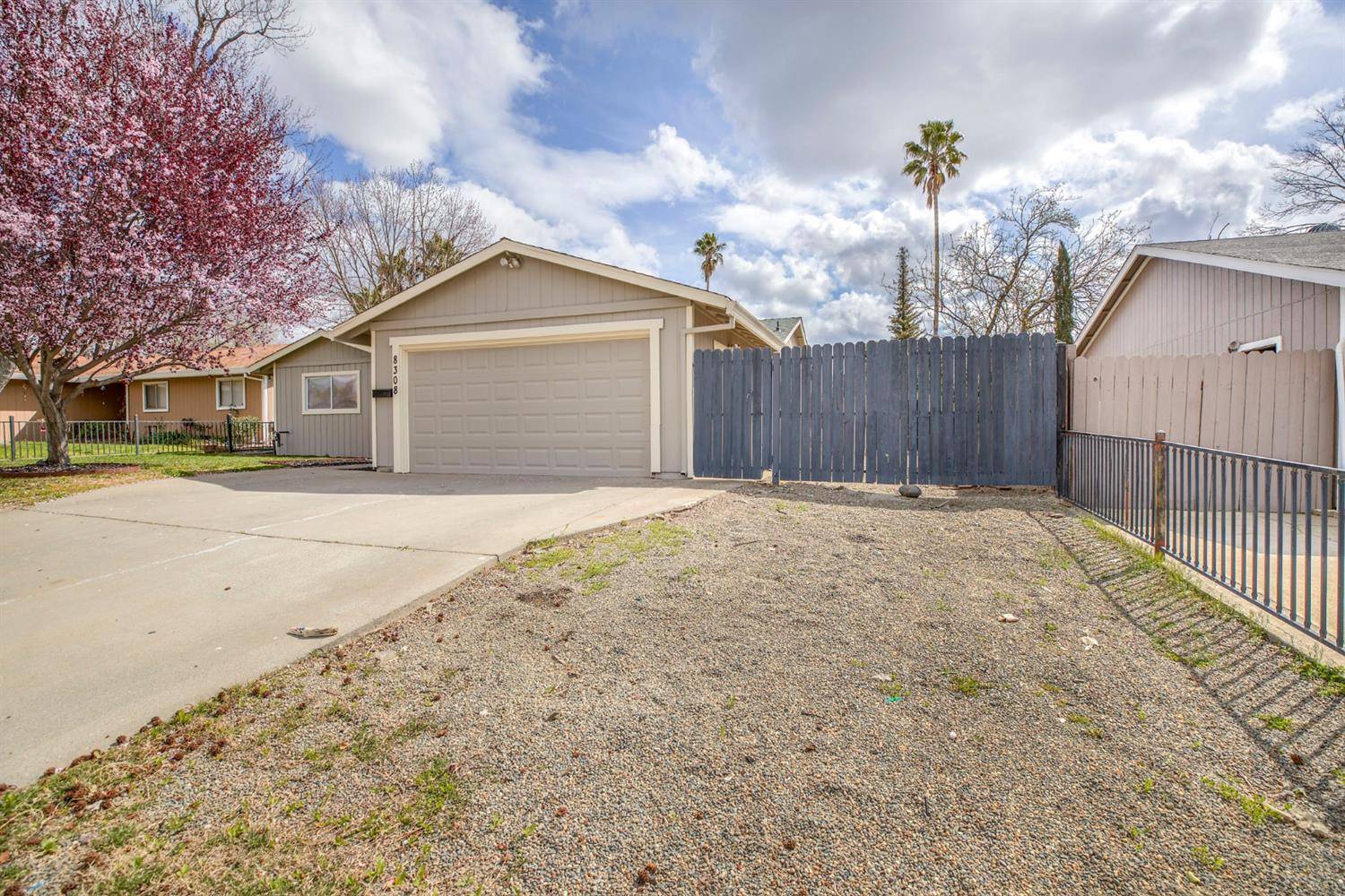 Citrus Heights, CA 95621,8308 Villaview DR