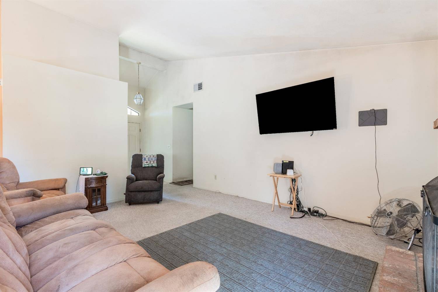 Galt, CA 95632,210 Stirup CT