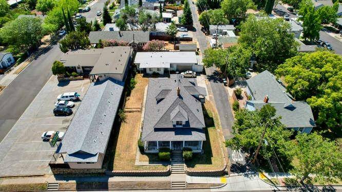 Roseville, CA 95678,409 Washington BLVD