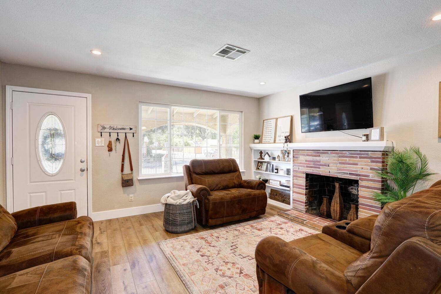 West Sacramento, CA 95691,1701 Virginia AVE