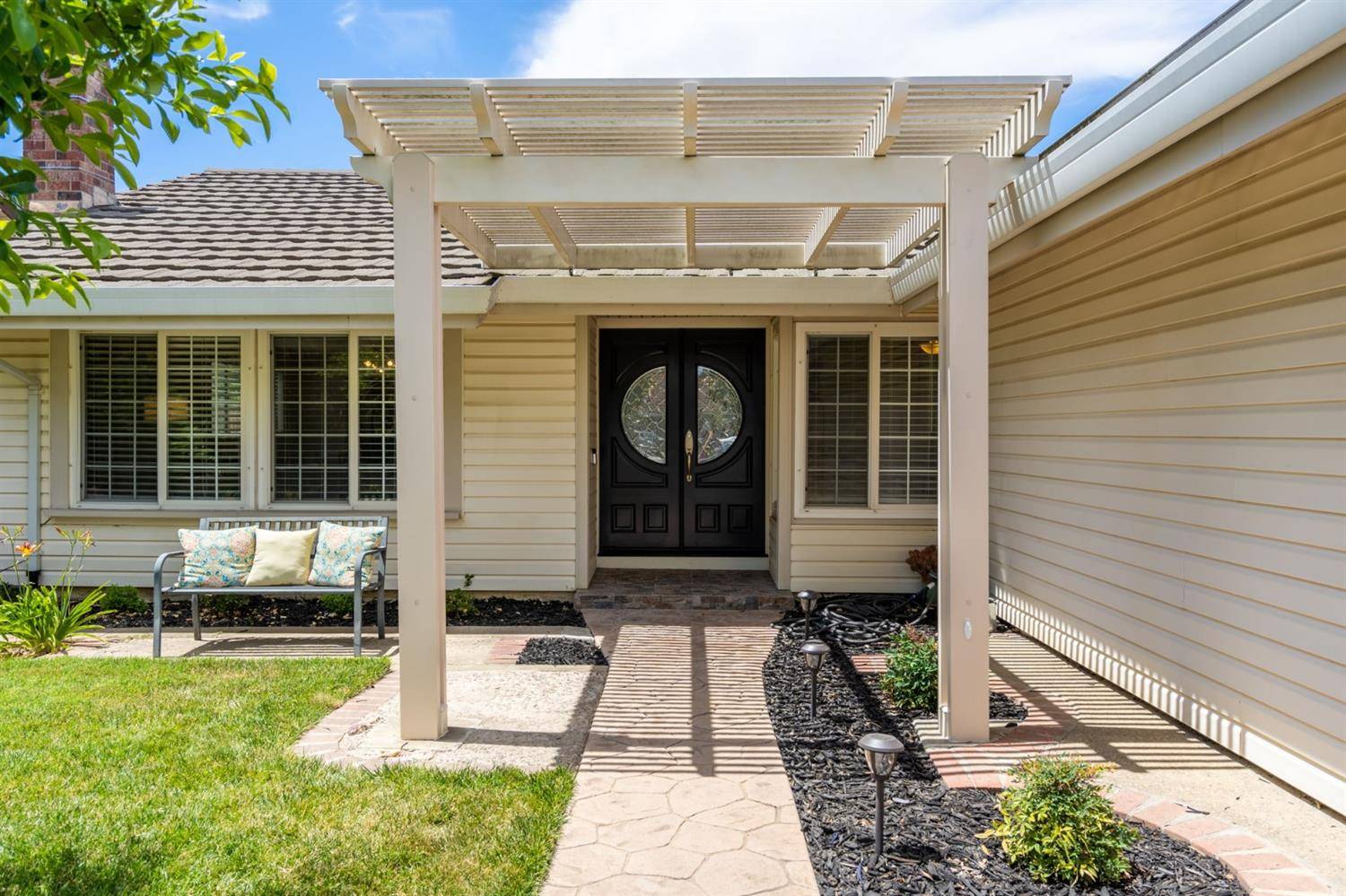 West Sacramento, CA 95691,2972 Ironwood WAY