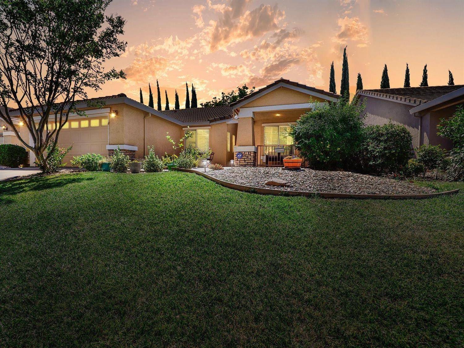 West Sacramento, CA 95691,3208 Bodega Bay RD