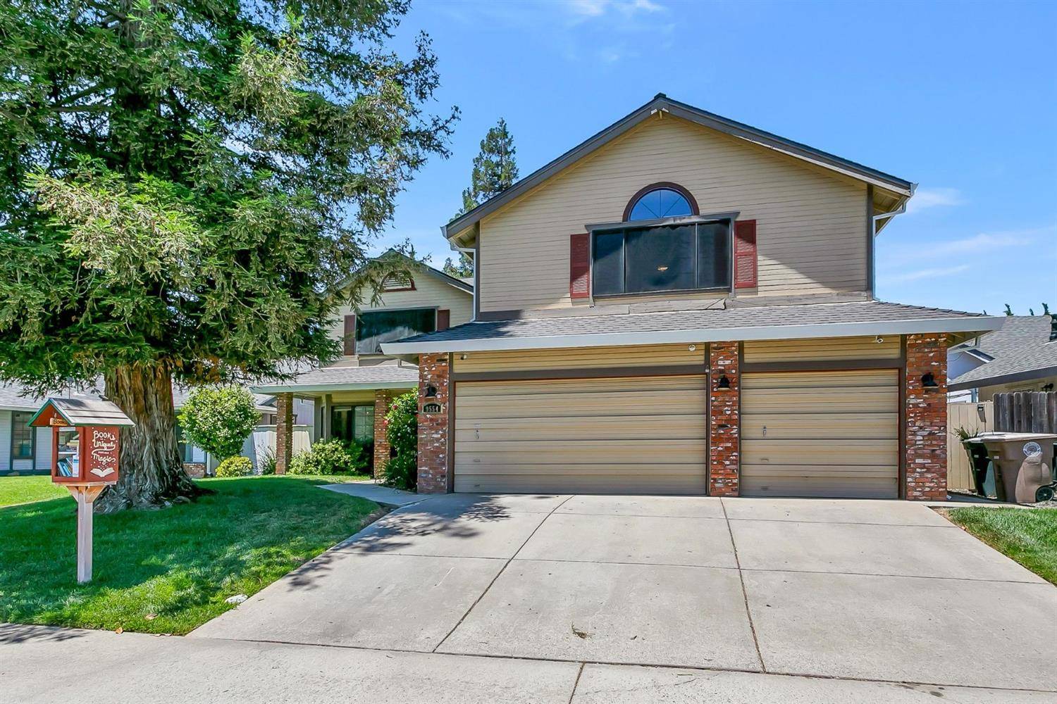 Elk Grove, CA 95758,9554 Soaring Oaks DR