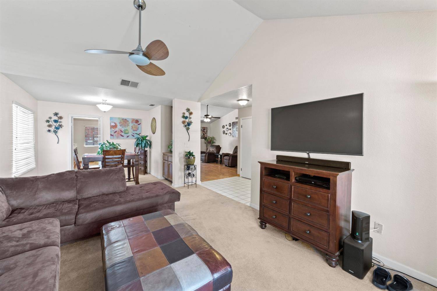 Elk Grove, CA 95758,9352 Mapleview WAY