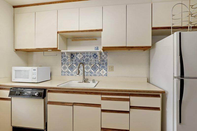 Davis, CA 95616,2128 Bueno DR #14