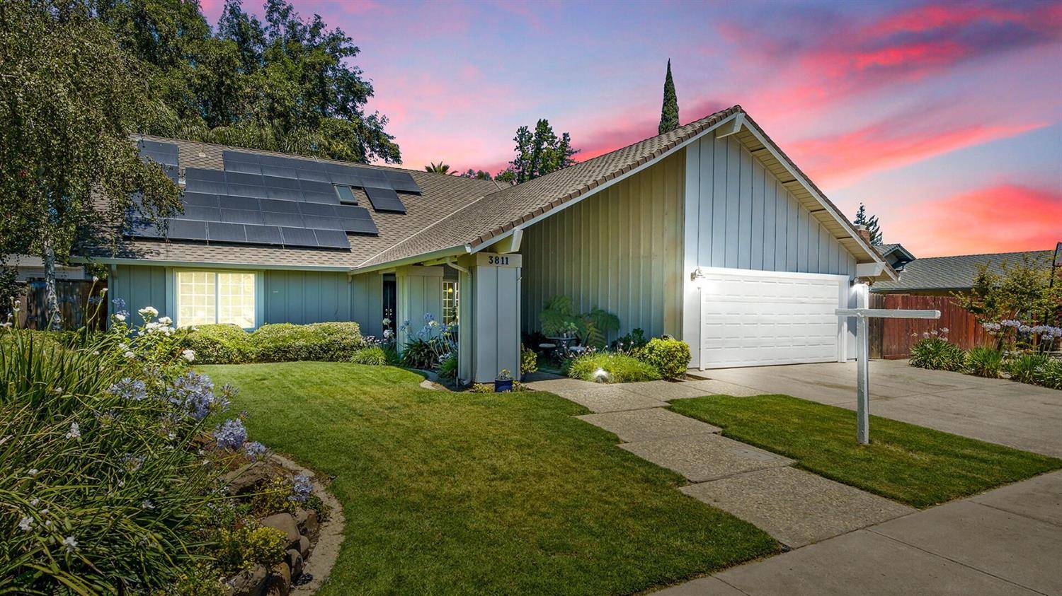 Stockton, CA 95219,3811 Falmouth CT