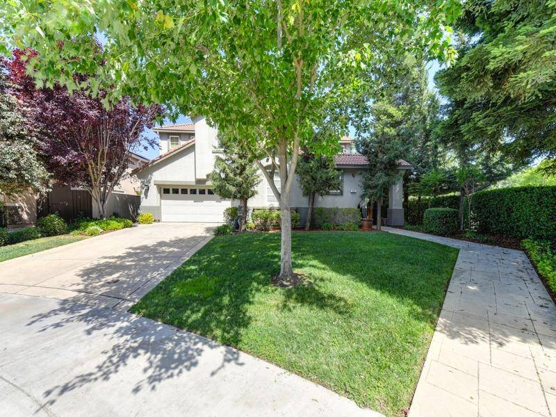 West Sacramento, CA 95605,215 Trophy CT