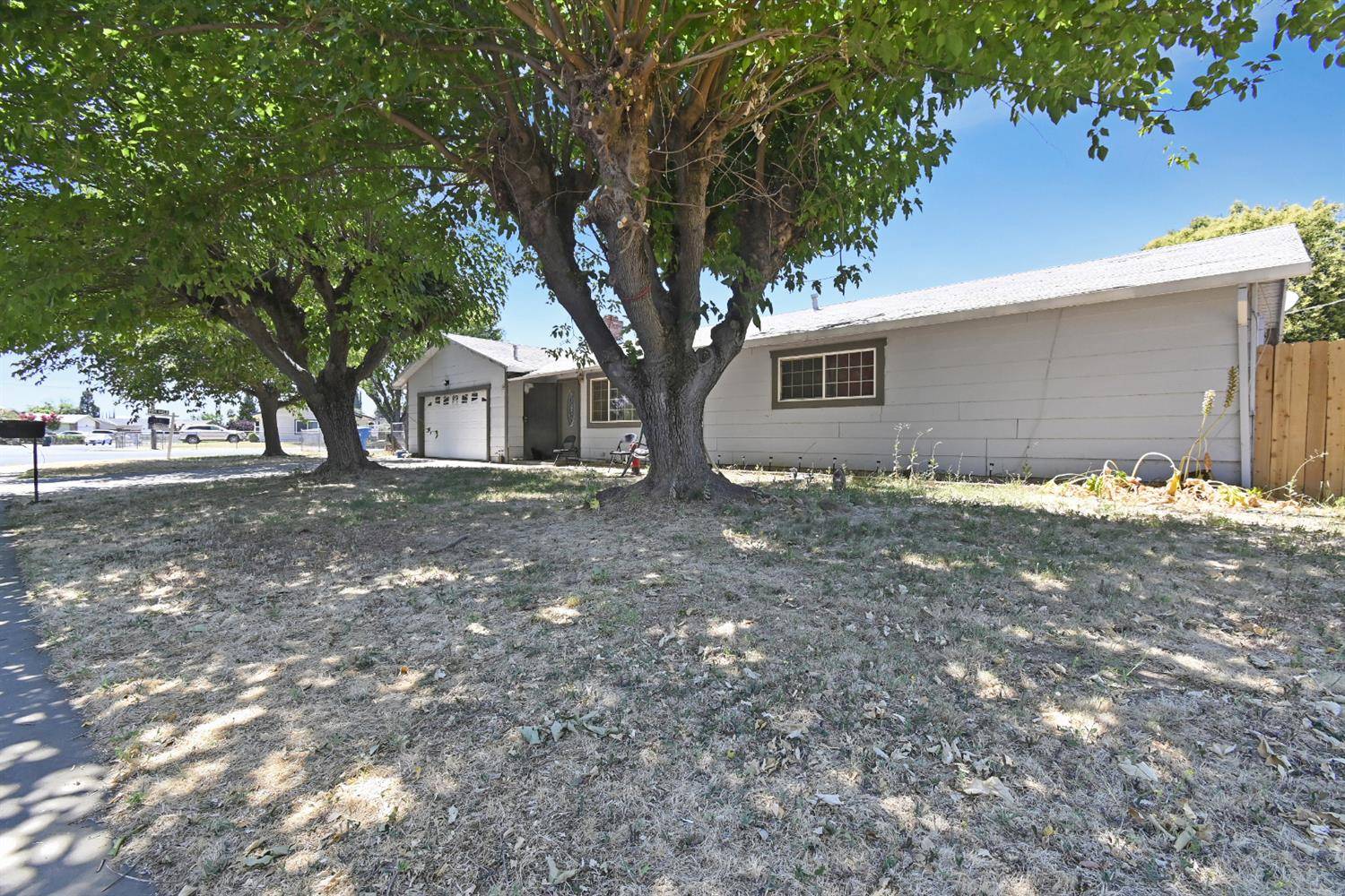 Marysville, CA 95901,1945 Pinewood WAY