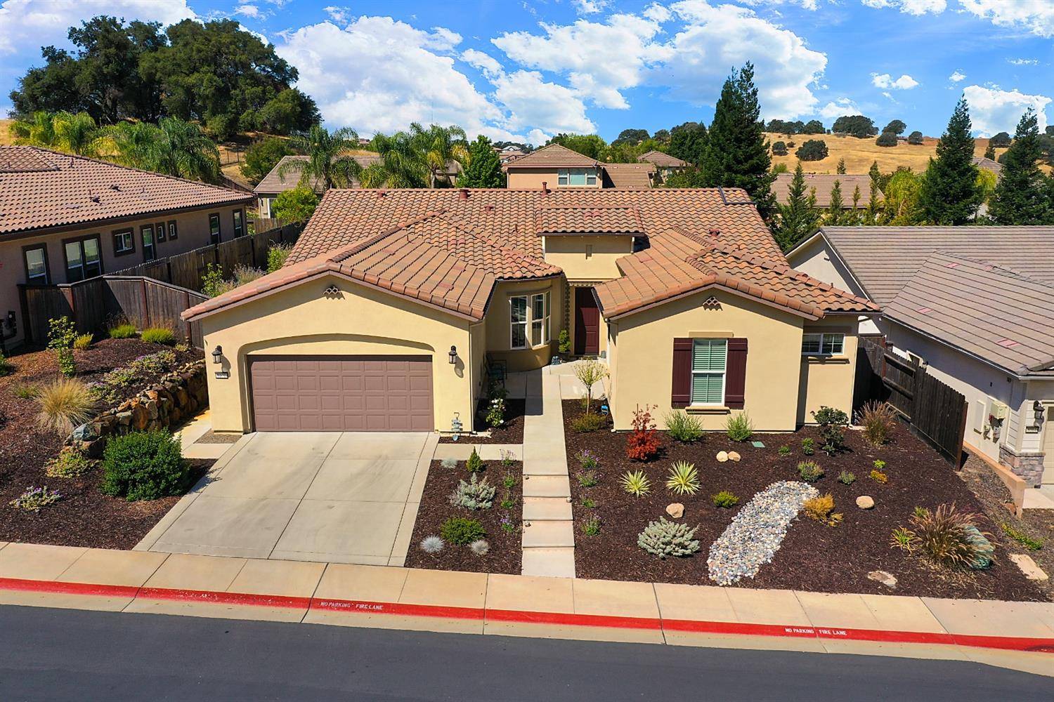 El Dorado Hills, CA 95762,8070 Jura PL