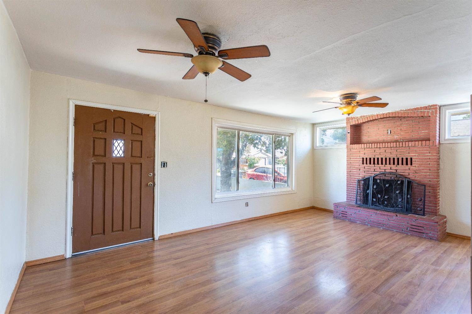 Esparto, CA 95627,26947 Plainfield st