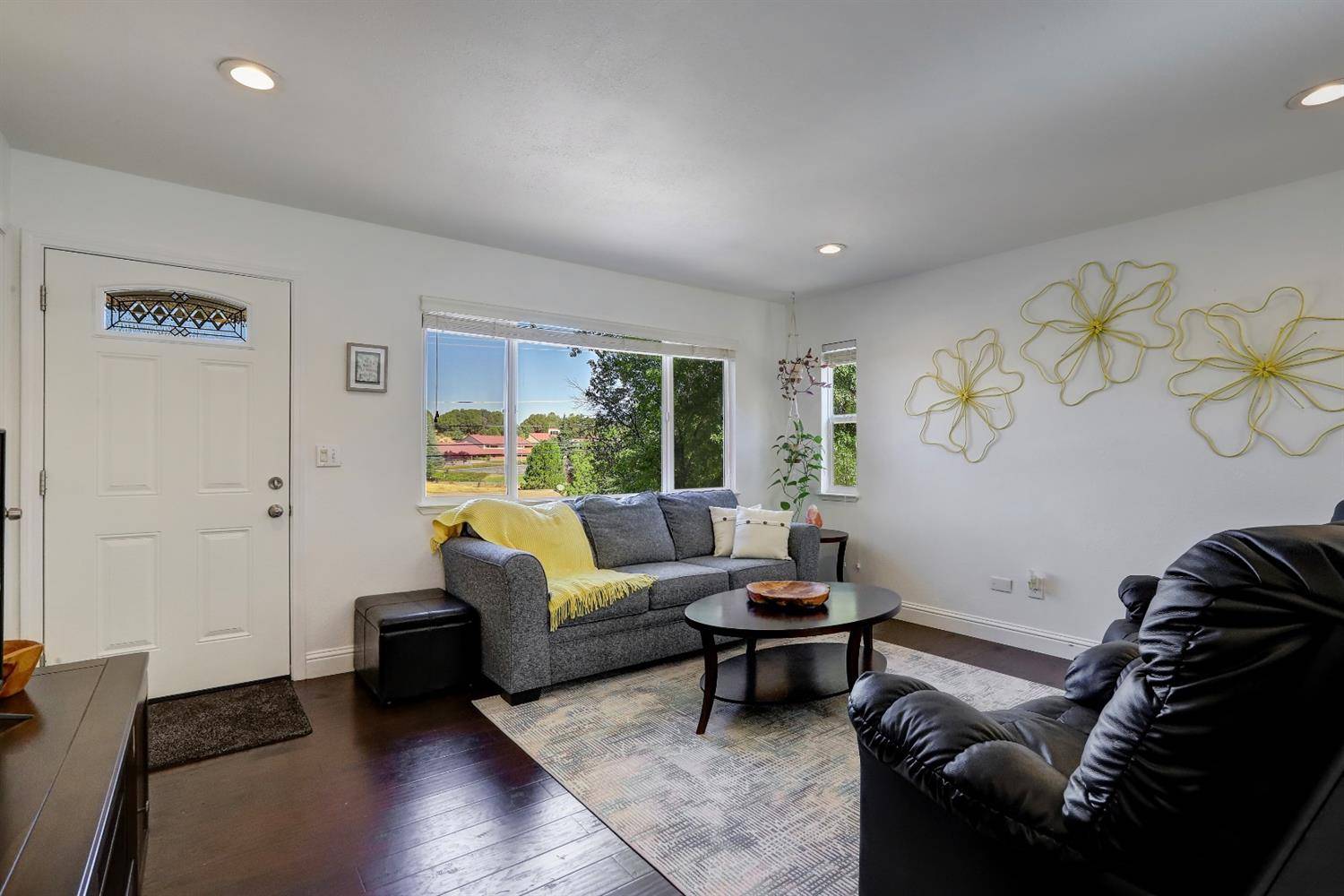 Auburn, CA 95602,11177 Torrey Pines DR