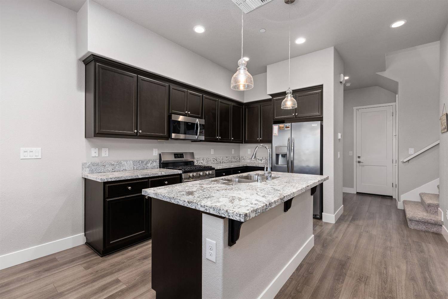 West Sacramento, CA 95691,3202 Crane LN