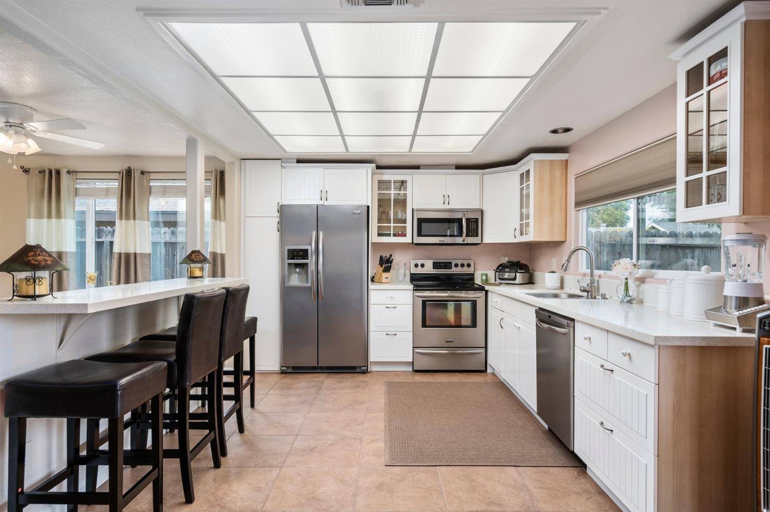 West Sacramento, CA 95691,2922 Spruce WAY