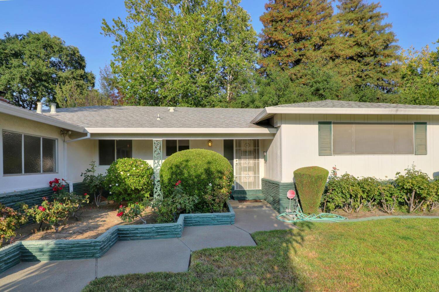 Sacramento, CA 95831,6871 HAVENHURST DR