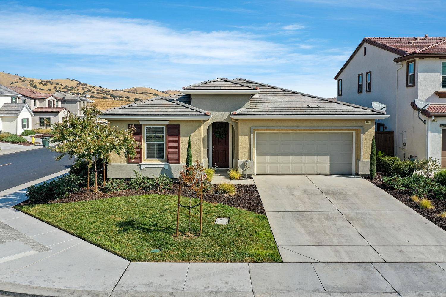 Patterson, CA 95363,9641 Cabernet CT