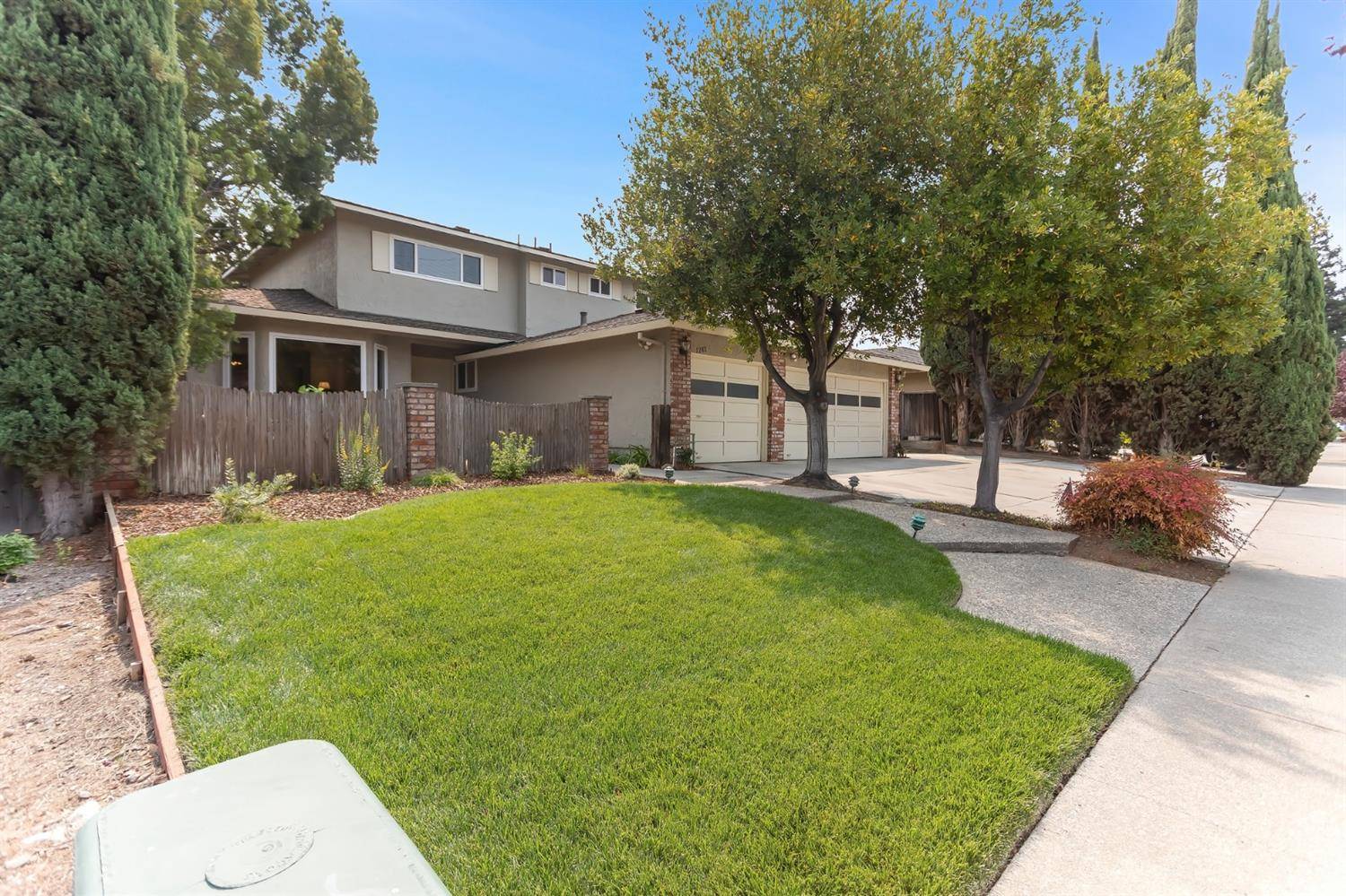 San Jose, CA 95120,1282 Oakglen WAY