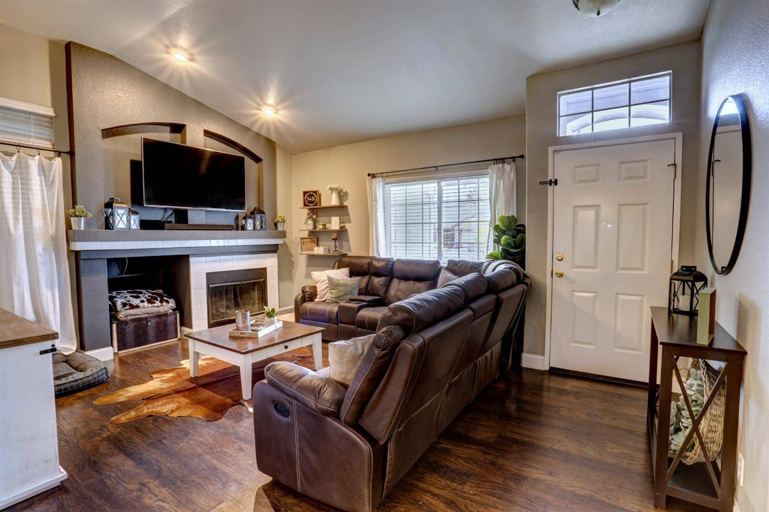 Galt, CA 95632,1205 Dawnwood DR