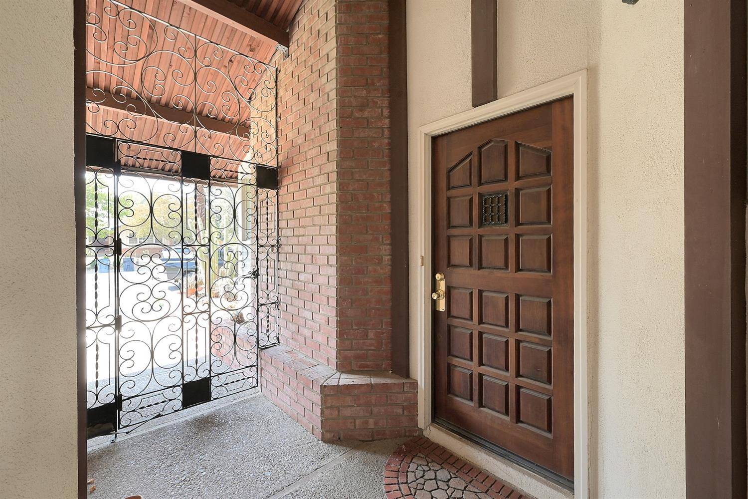 Davis, CA 95616,818 Sycamore LN