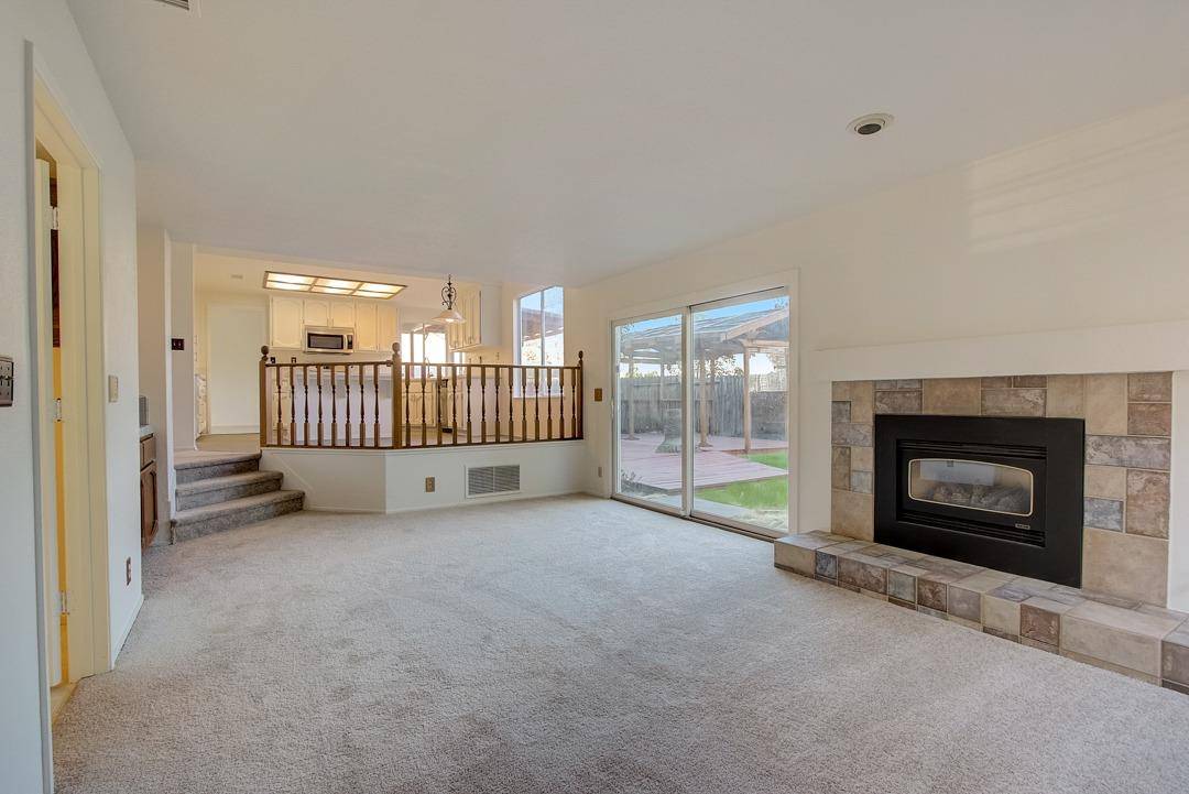 Roseville, CA 95747,1610 Revere