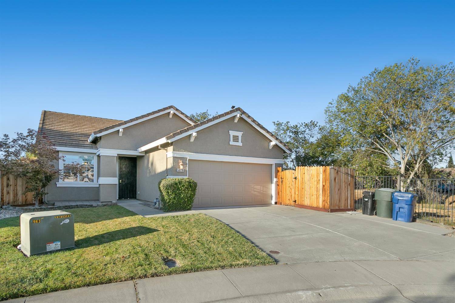 Antelope, CA 95843,5828 Ayshire PL