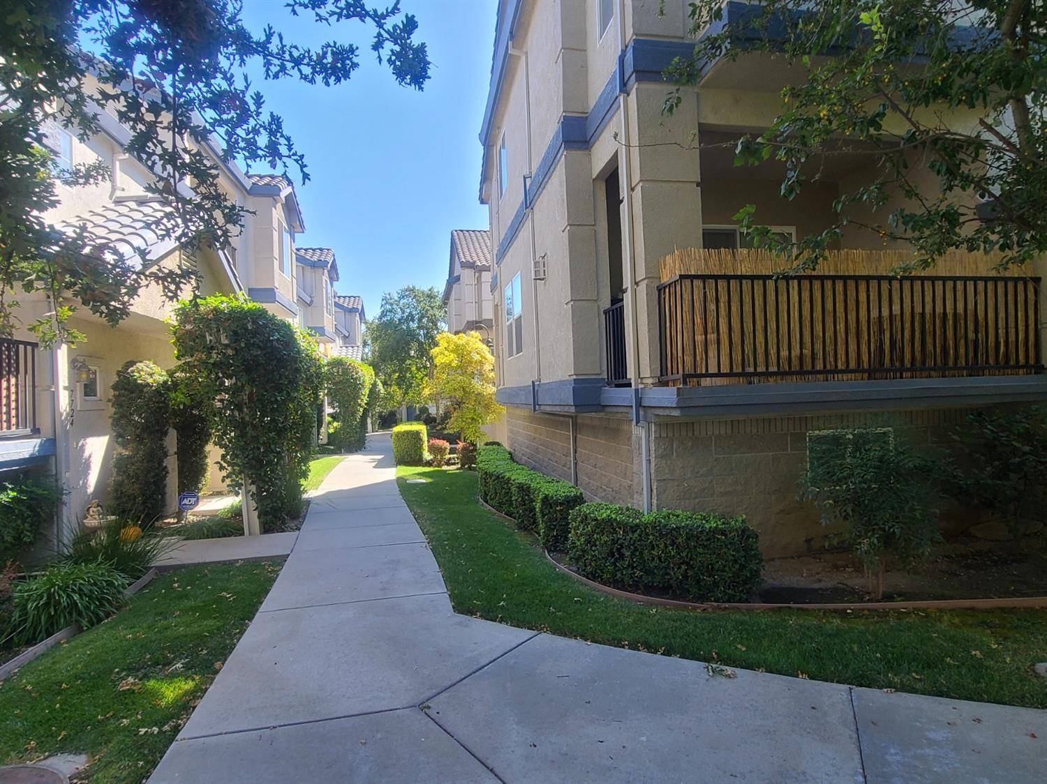 Sacramento, CA 95831,7 Park River Oak CT