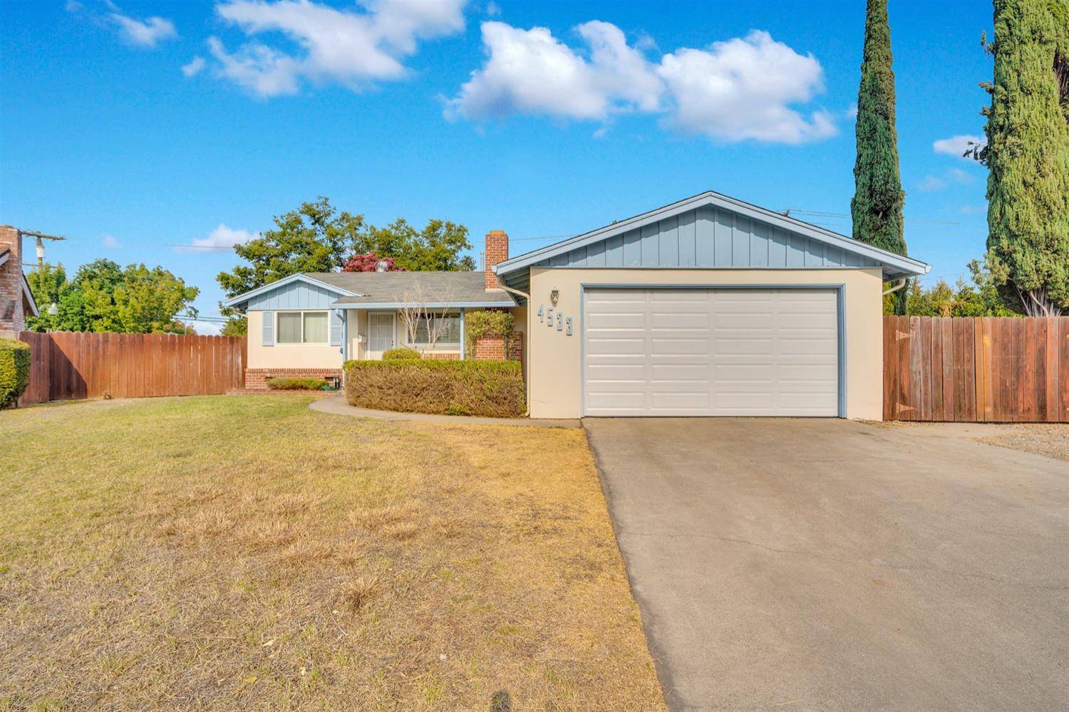 Stockton, CA 95207,4533 Rialto PL