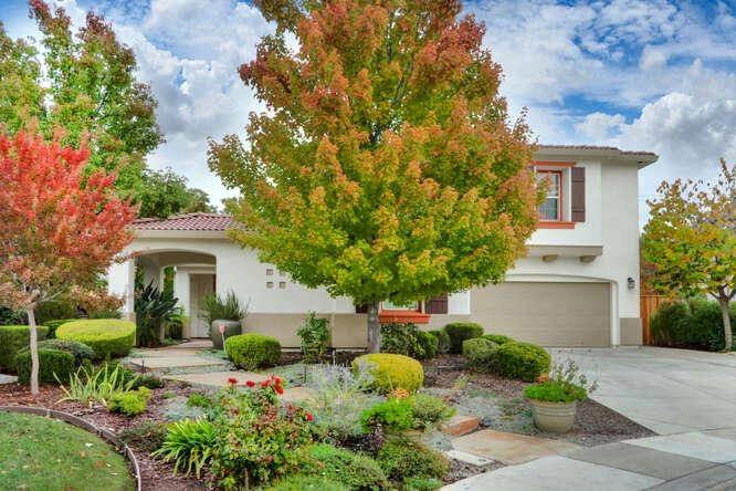 Carmichael, CA 95608,3806 Gibbons Pkwy