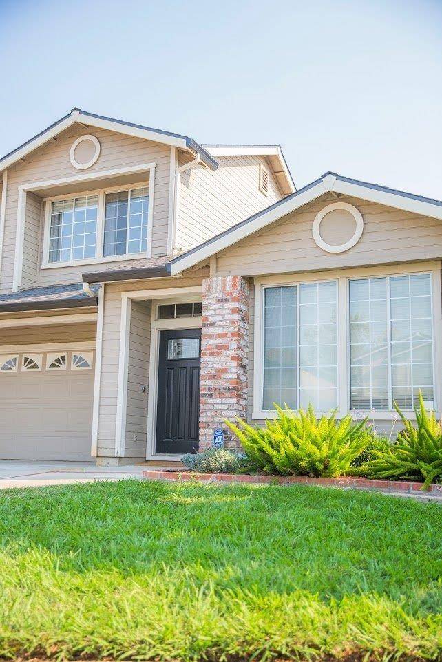 Galt, CA 95632,800 Lyonia DR