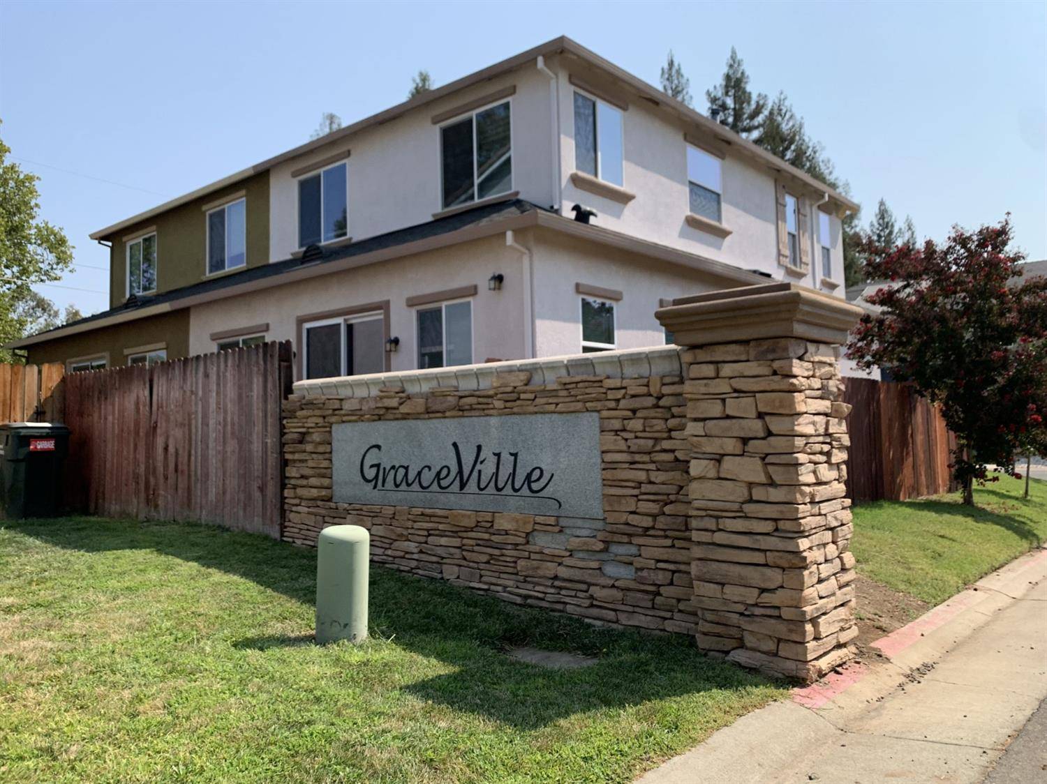 Orangevale, CA 95662,9108 Echo Point PL