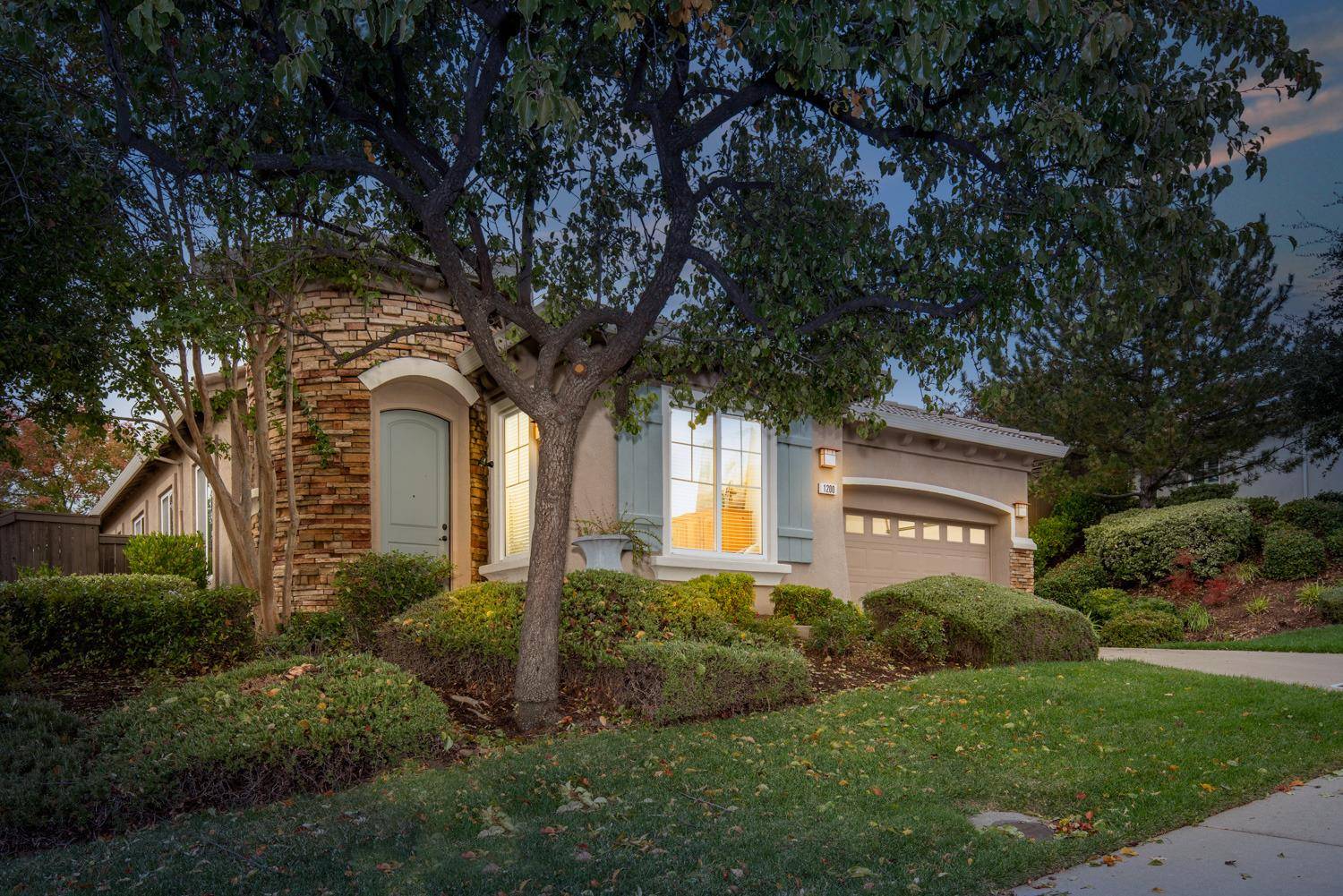 El Dorado Hills, CA 95762,1200 Villagio DR