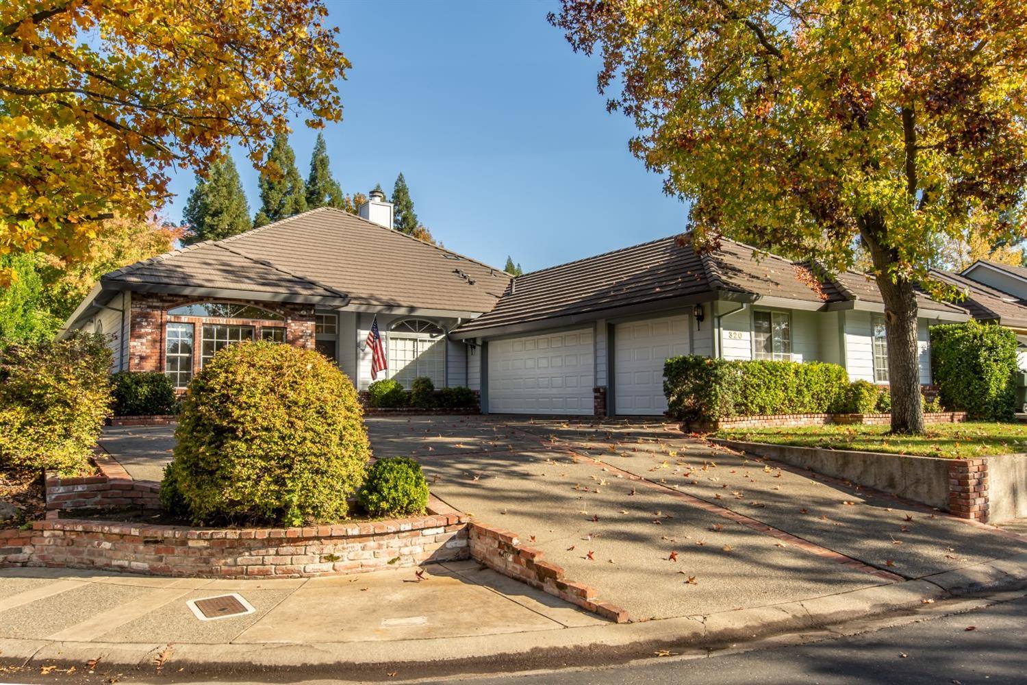 Roseville, CA 95661,320 Emerson CT