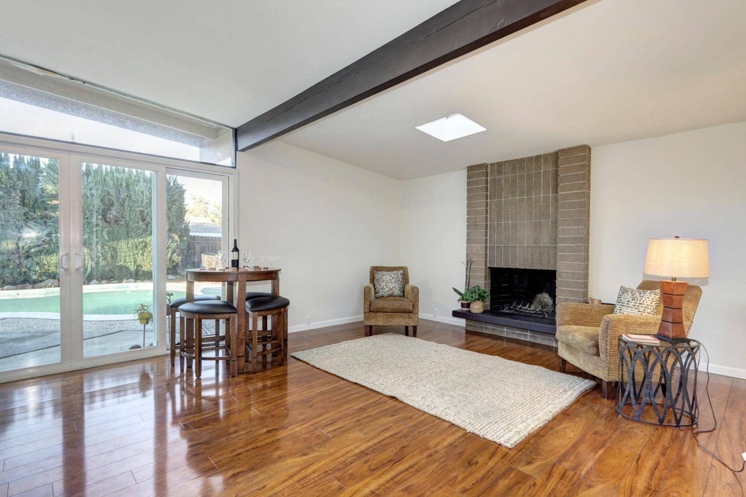 Davis, CA 95616,1225 Drexel DR