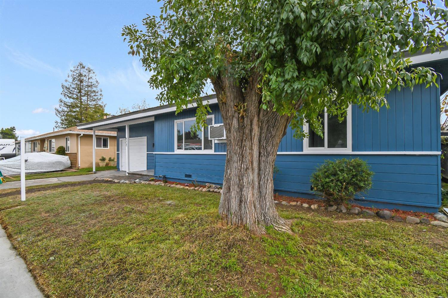 Marysville, CA 95901,922 E 17th St