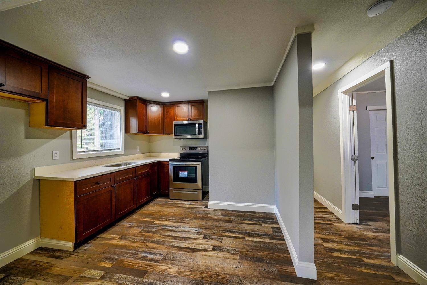 Georgetown, CA 95634,400 Carey AVE