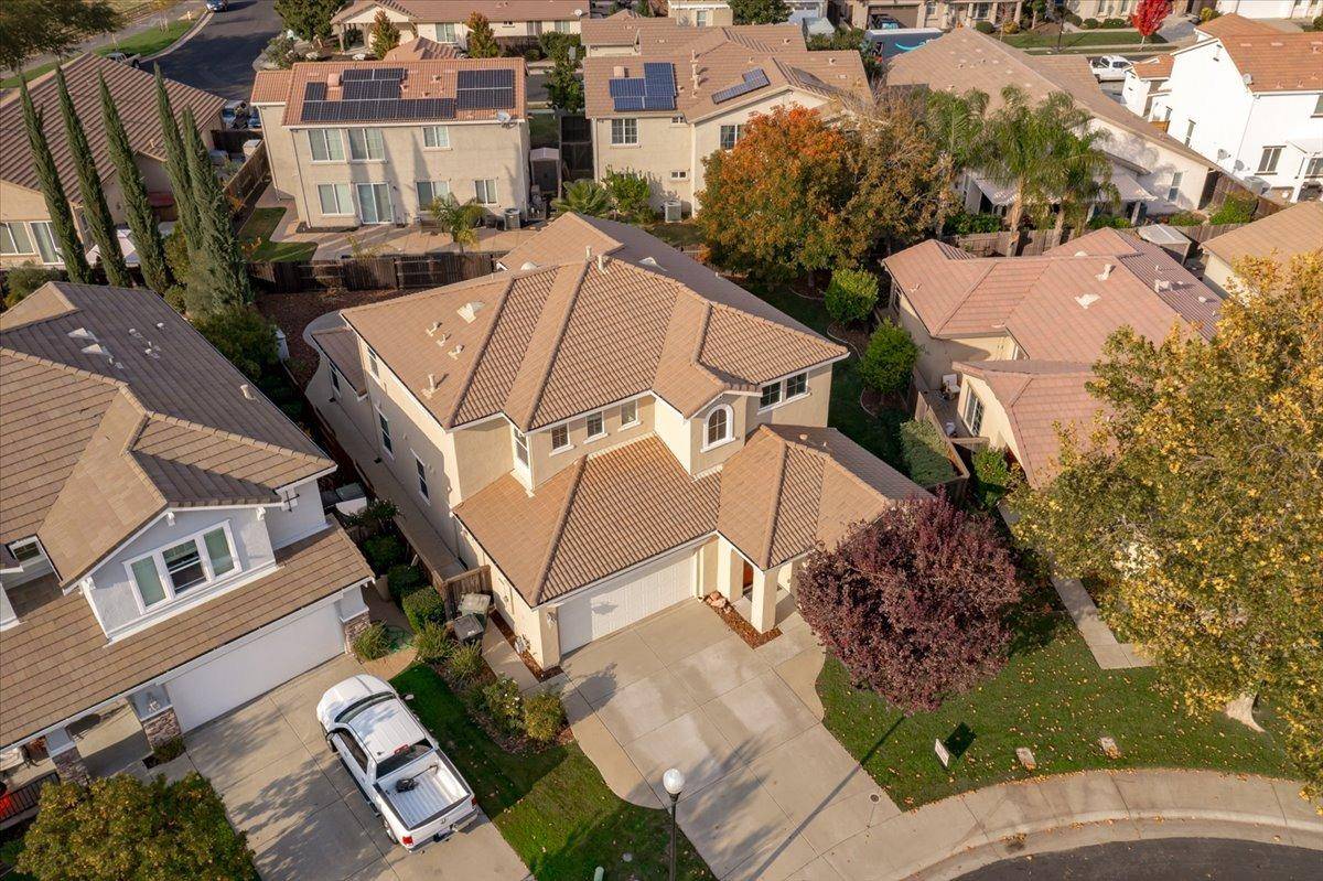 Roseville, CA 95747,464 Leighton CT