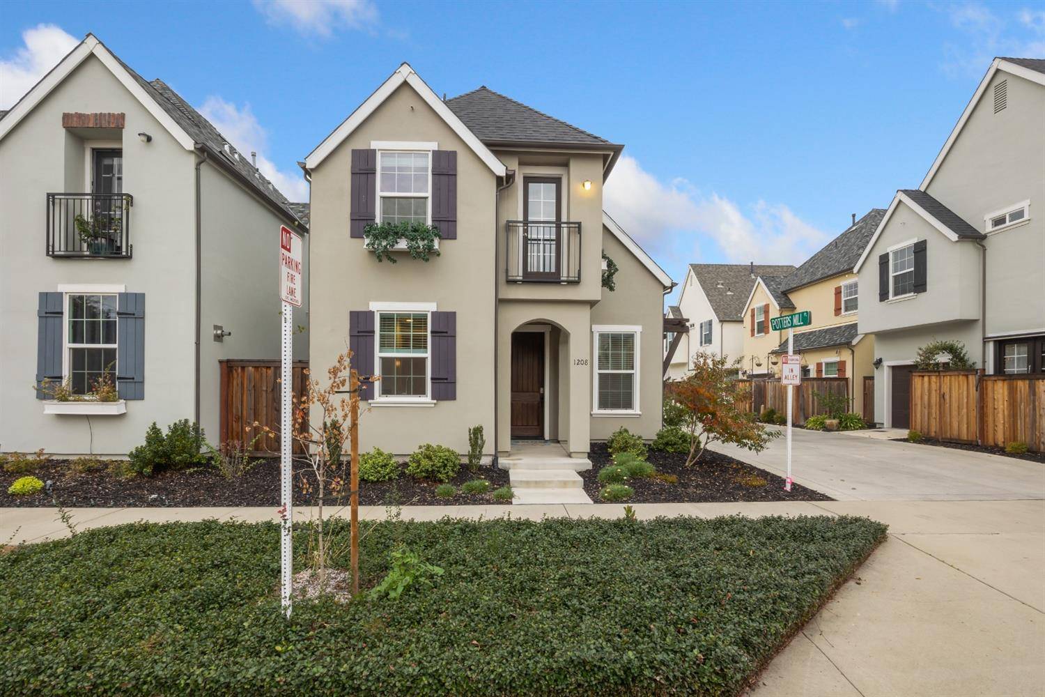 Roseville, CA 95747,1208 Lavande DR