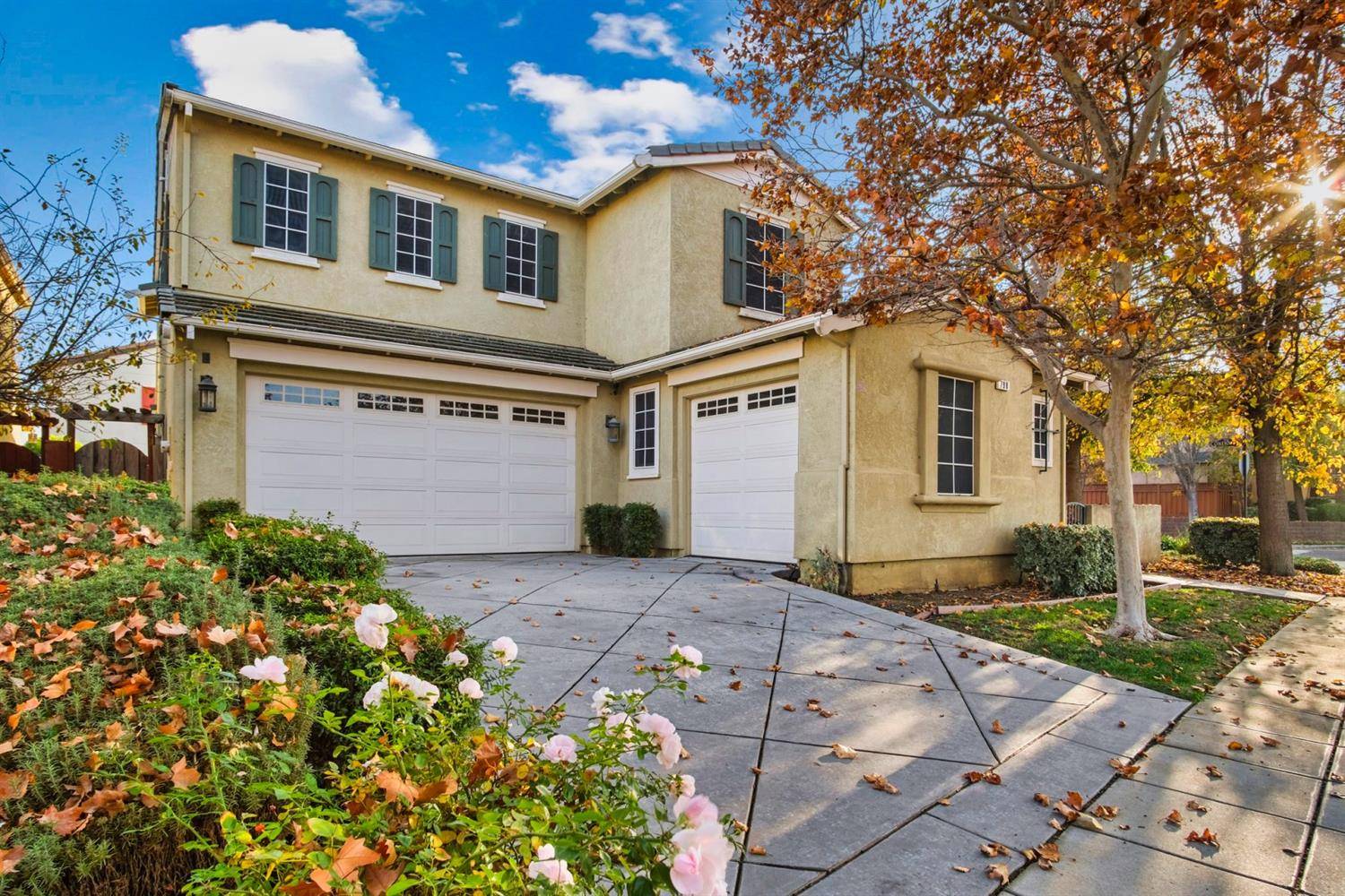 Mountain House, CA 95391,798 S Escuela DR