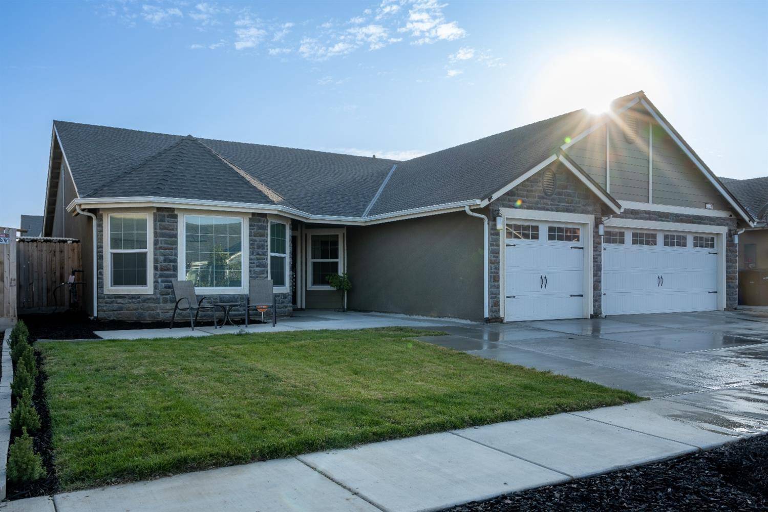 Hanford, CA 93230,2333 W Mallard WAY