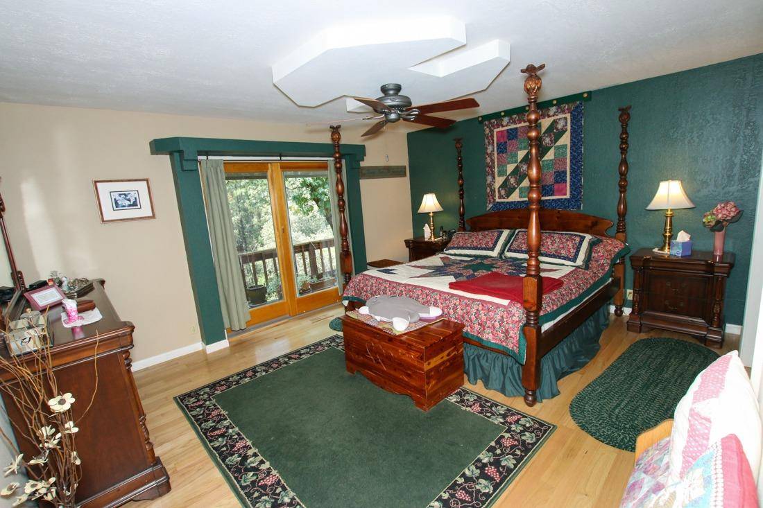 Foresthill, CA 95631,6330 Green Ridge