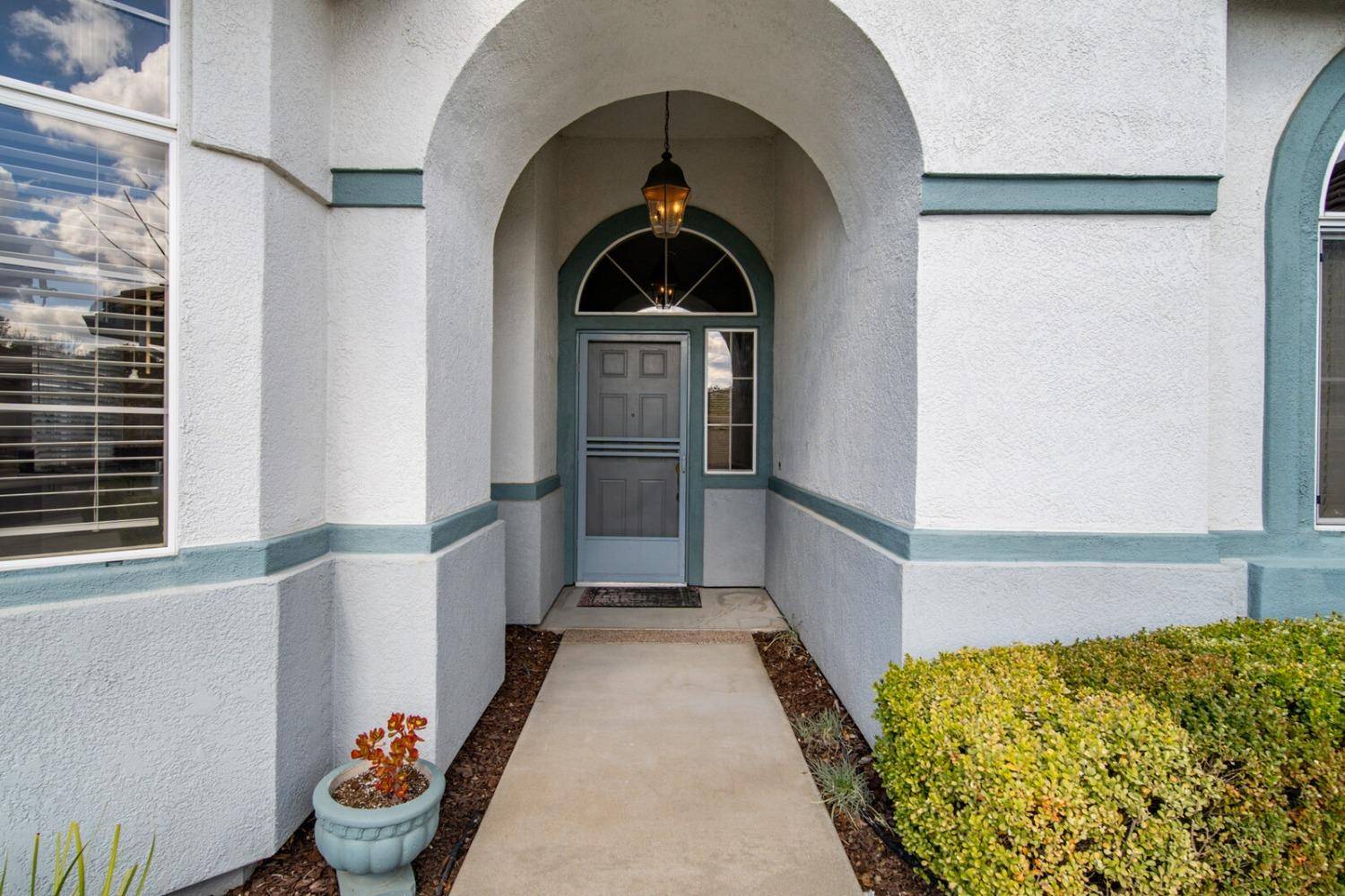 Roseville, CA 95747,7609 Summertime LN