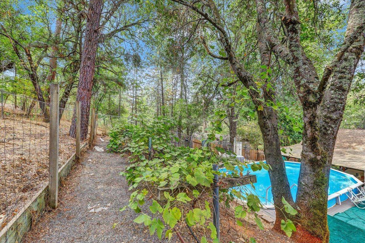 Grass Valley, CA 95949,18661 N Cherry Creek RD