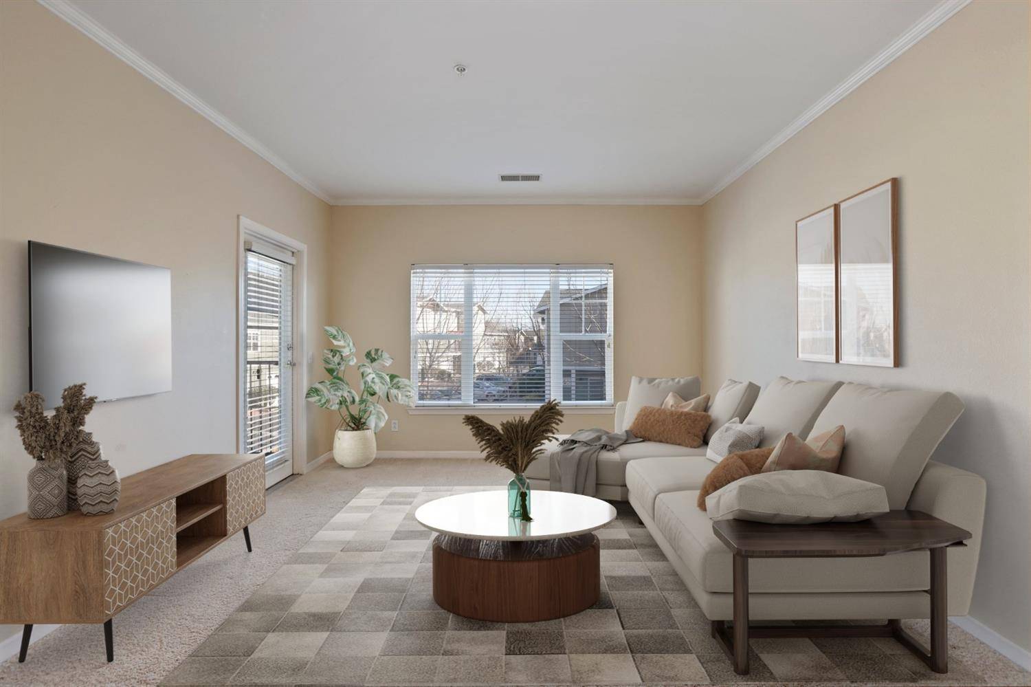 Davis, CA 95618,1818 Moore BLVD #201